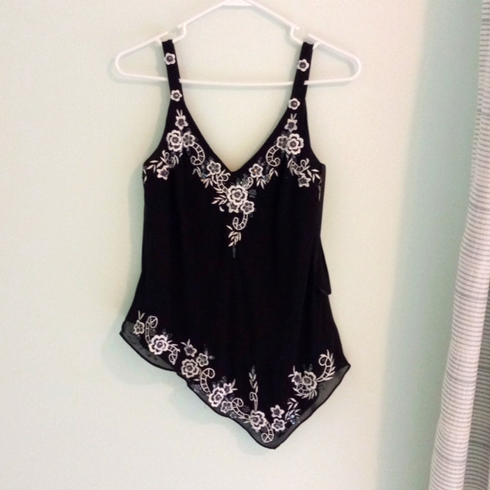 Sleeveless Black Top, Studio 1940, Size 8